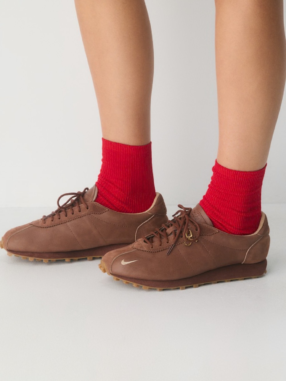 Aritzia x Nike LD-1000 'EDITION A’  sneaker